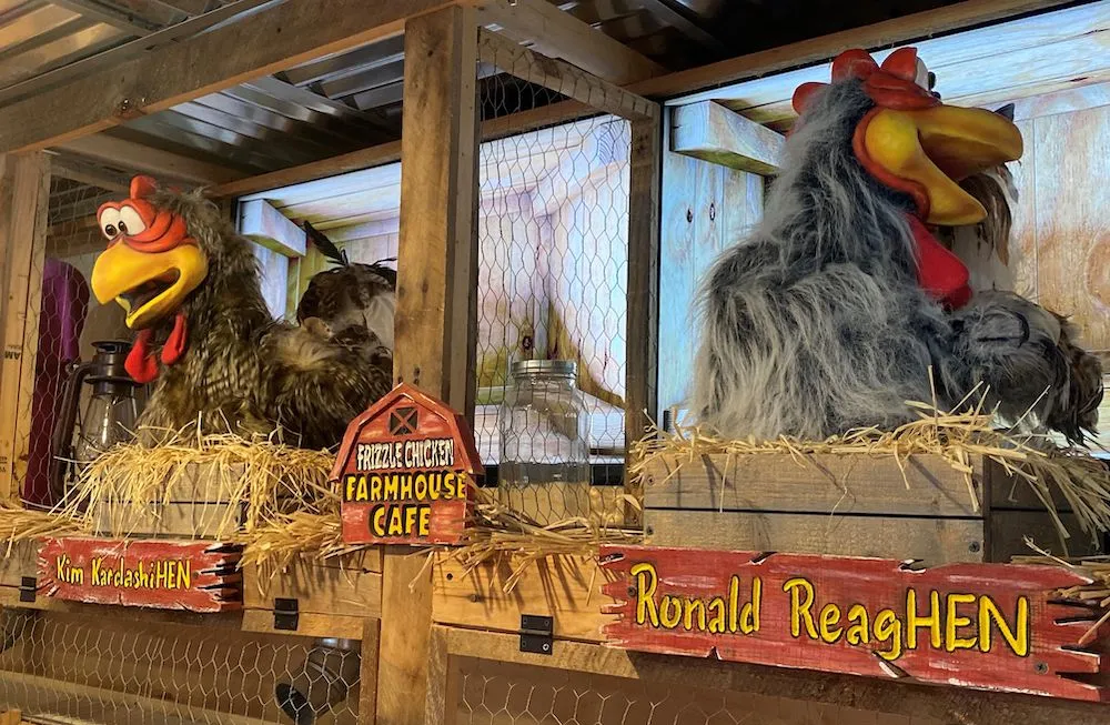 animatronic chickens at Frizzle Chicken Farmhouse Cafe